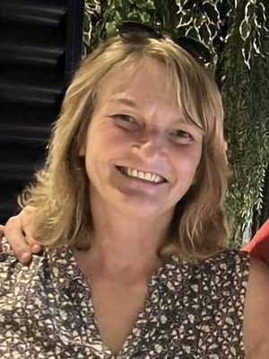 Portrait of Gill Maynard.